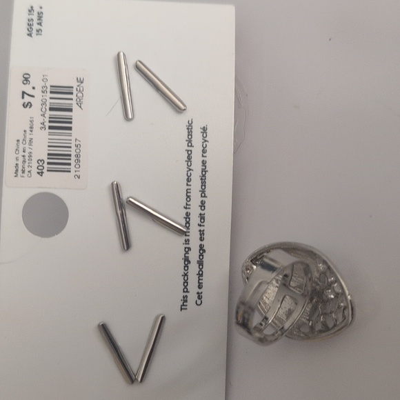 Costume Rings Set Sizes 6-7 - Picture 12 of 12